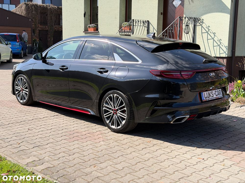 Kia ProCeed 1.6 T-GDI GT - 3