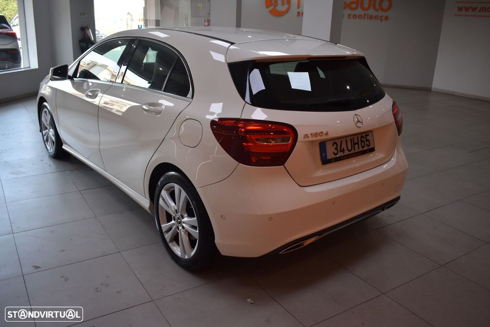 Mercedes-Benz A 180 d Urban - 9