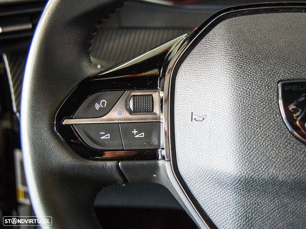 Peugeot 2008 1.2 PureTech Active Pack - 18