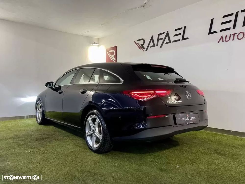 Mercedes-Benz CLA 250 e Shooting Brake Style Plus - 10