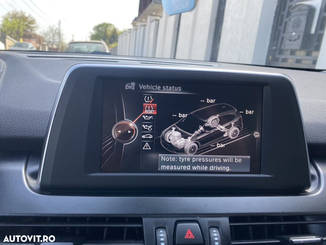BMW Seria 2 218d Active Tourer Aut. Advantage - 36