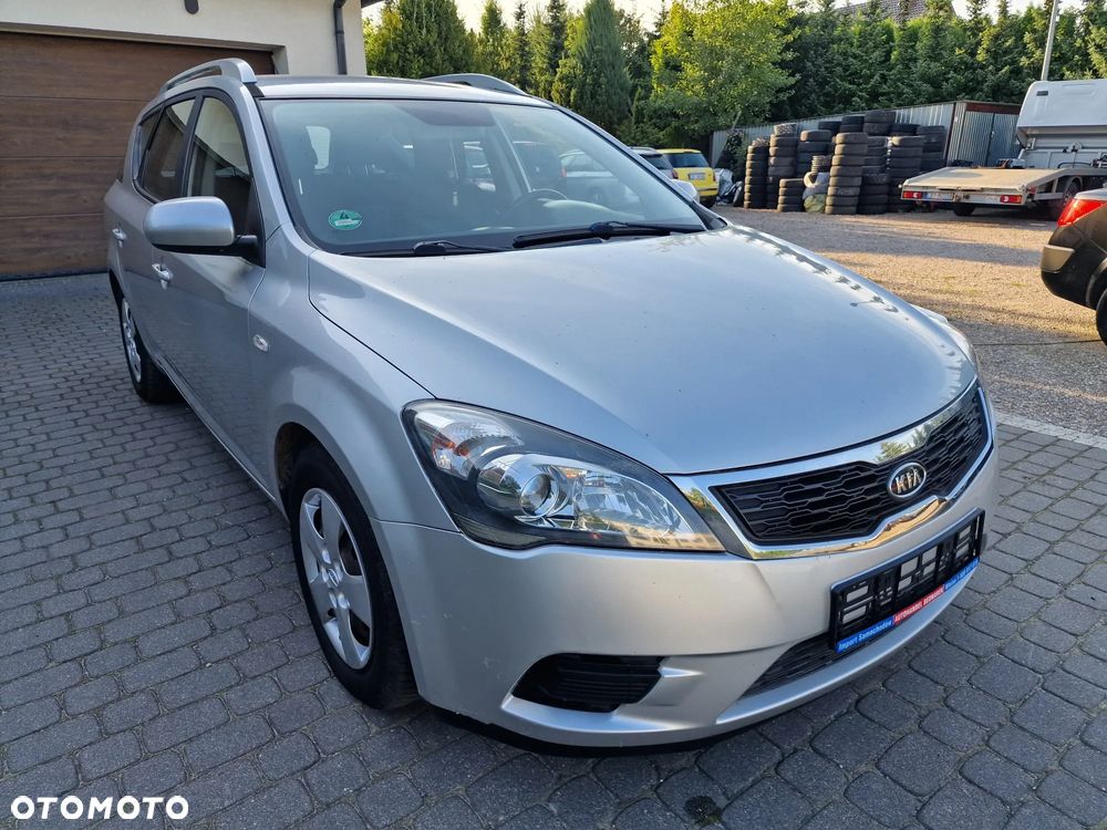 Kia Ceed 1.4 CVVT Spirit - 9