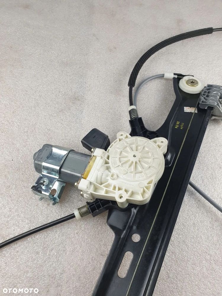 MECHANIZM PODNOŚNIK SZYBY PRAWY PRZÓD BMW E60 E61 - 5