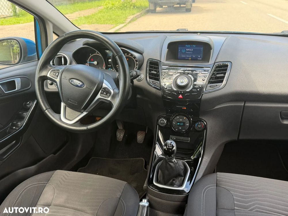 Ford Fiesta 1.6 TDCI DPF Titanium - 5