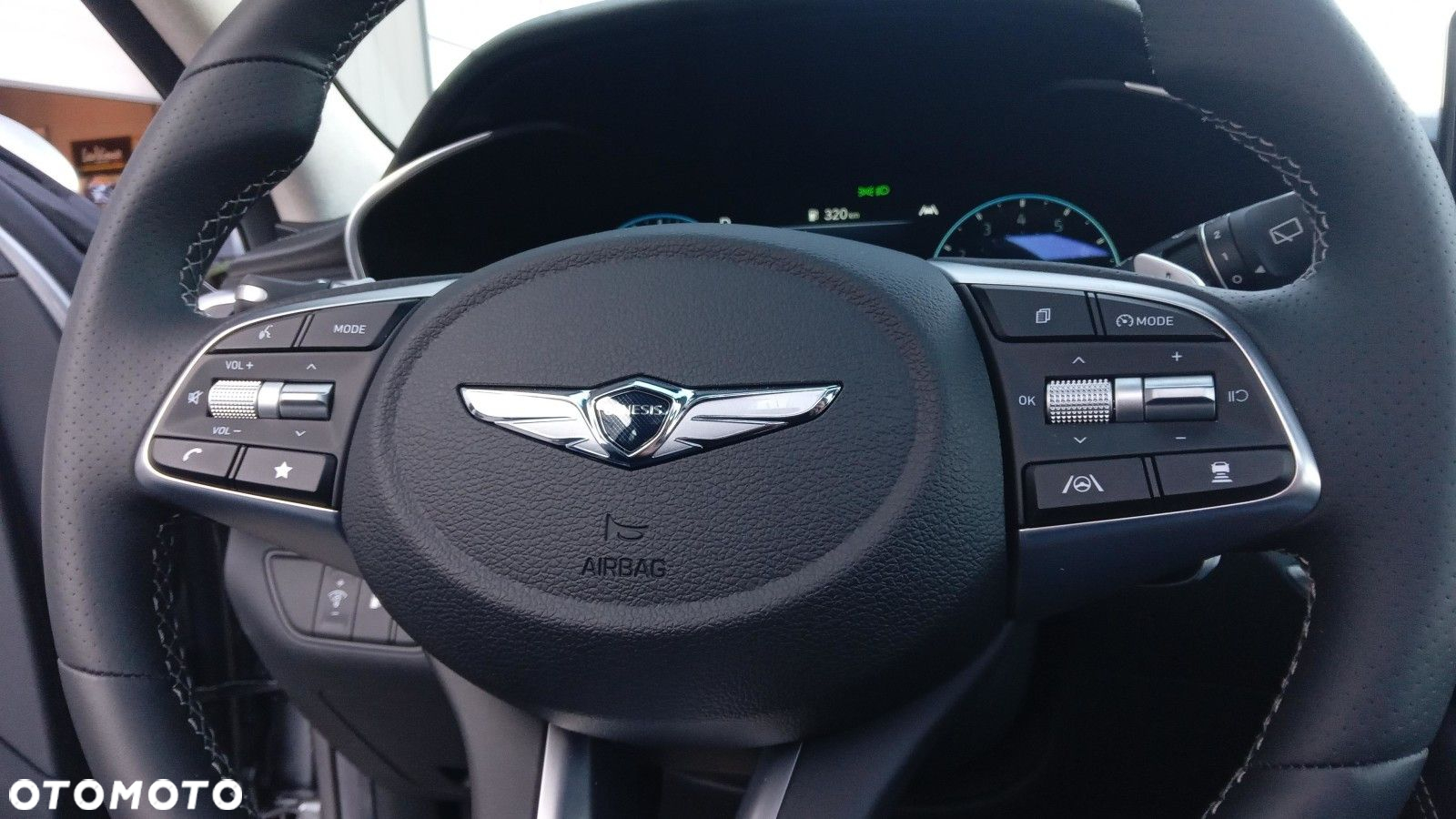Genesis G70 - 14