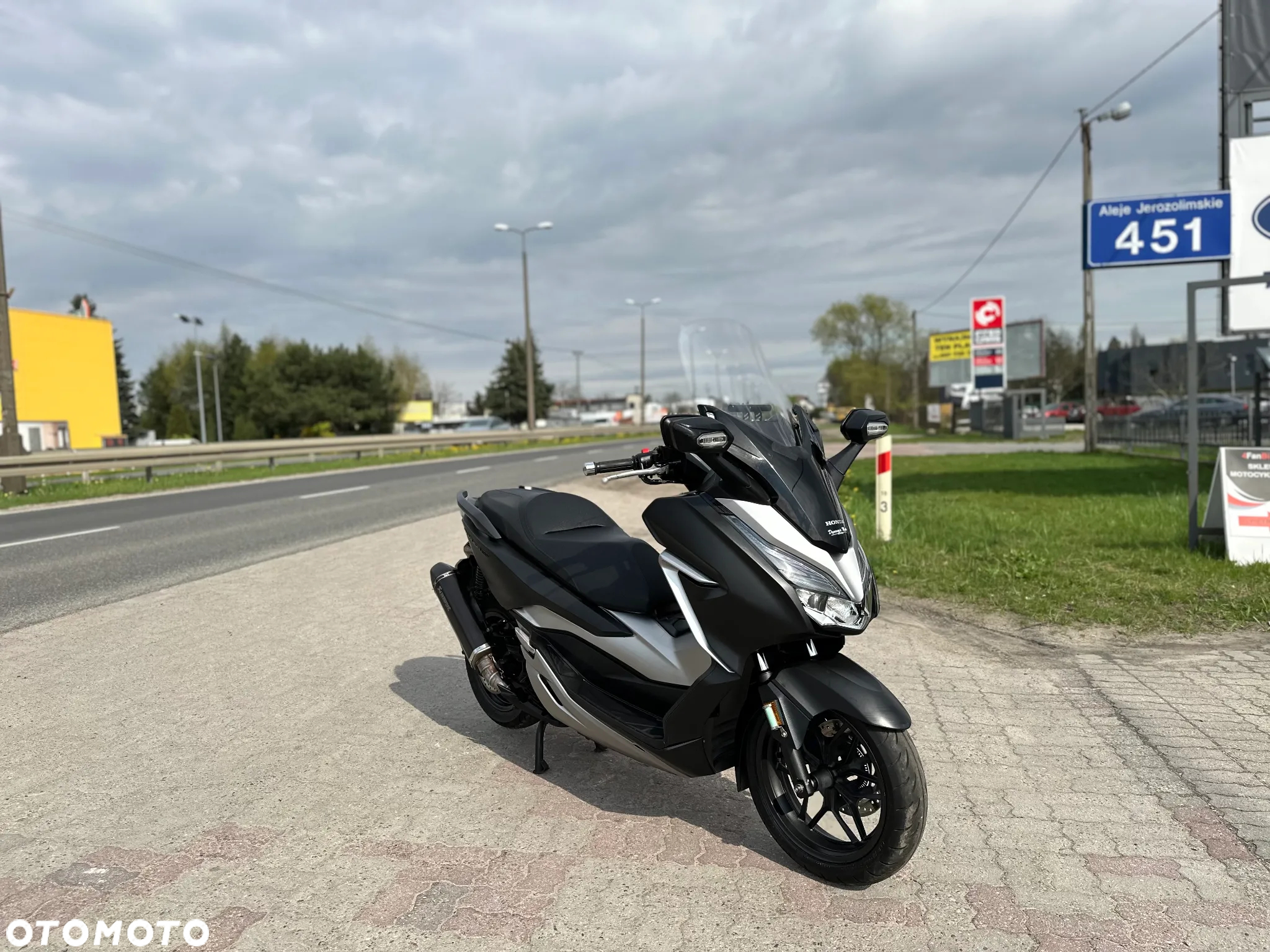 Honda NSS - 5