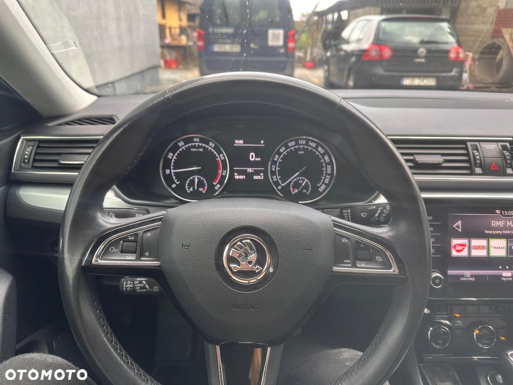 Skoda Superb 1.5 TSI ACT Ambition DSG - 6