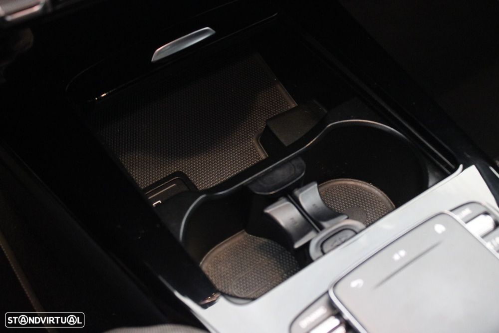 Mercedes-Benz CLA 180 d Shooting Brake Style Aut. — fotografia 27