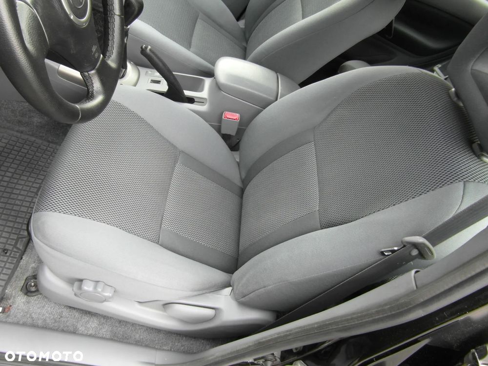 Toyota RAV4 4x4 Sol - 16