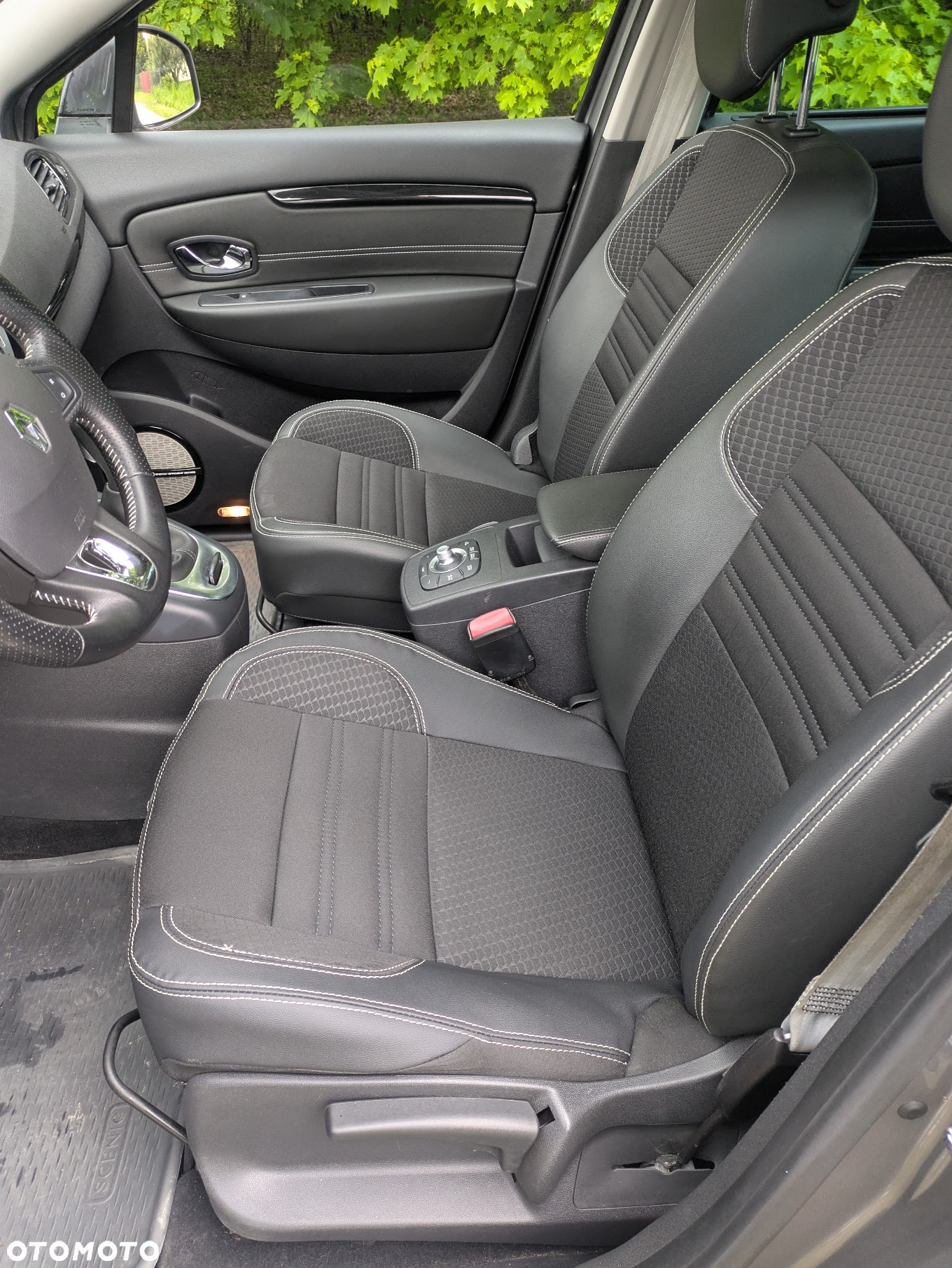 Renault Scenic - 18