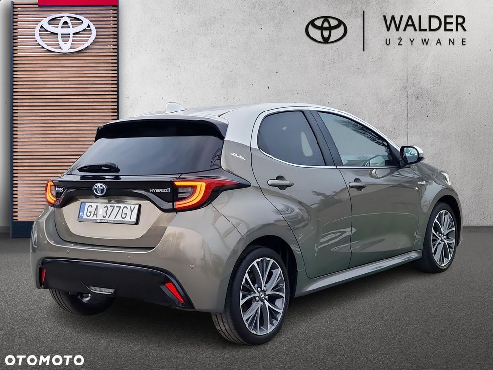 Toyota Yaris Hybrid 1.5 Selection Elegant - 3