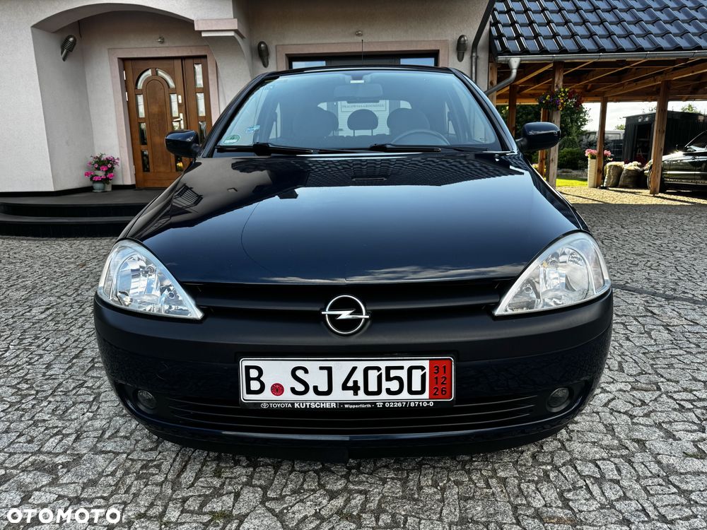 Opel Corsa 1.2 16V Comfort - 2