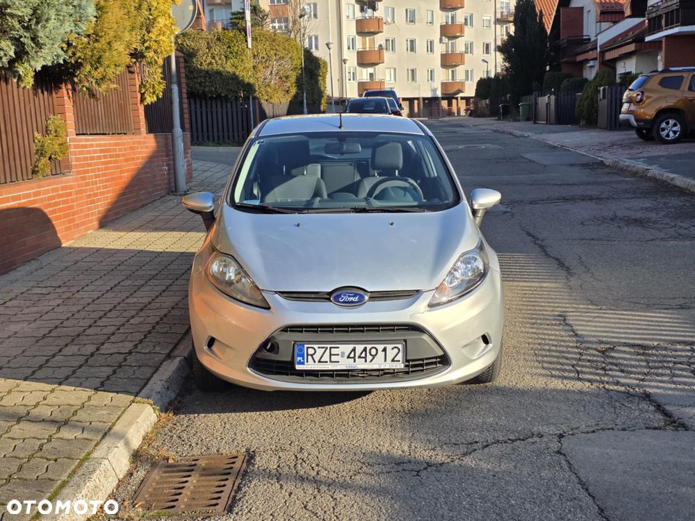 Ford Fiesta 1.25 Celebration - 4