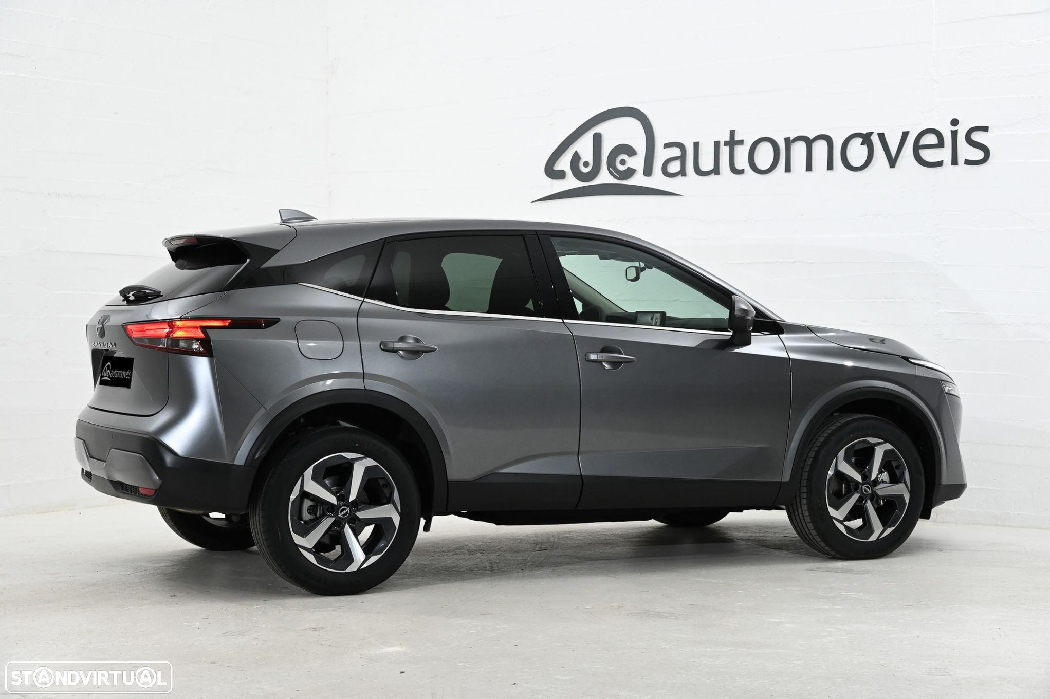 Nissan Qashqai 1.3 DIG-T N-Connecta - 7