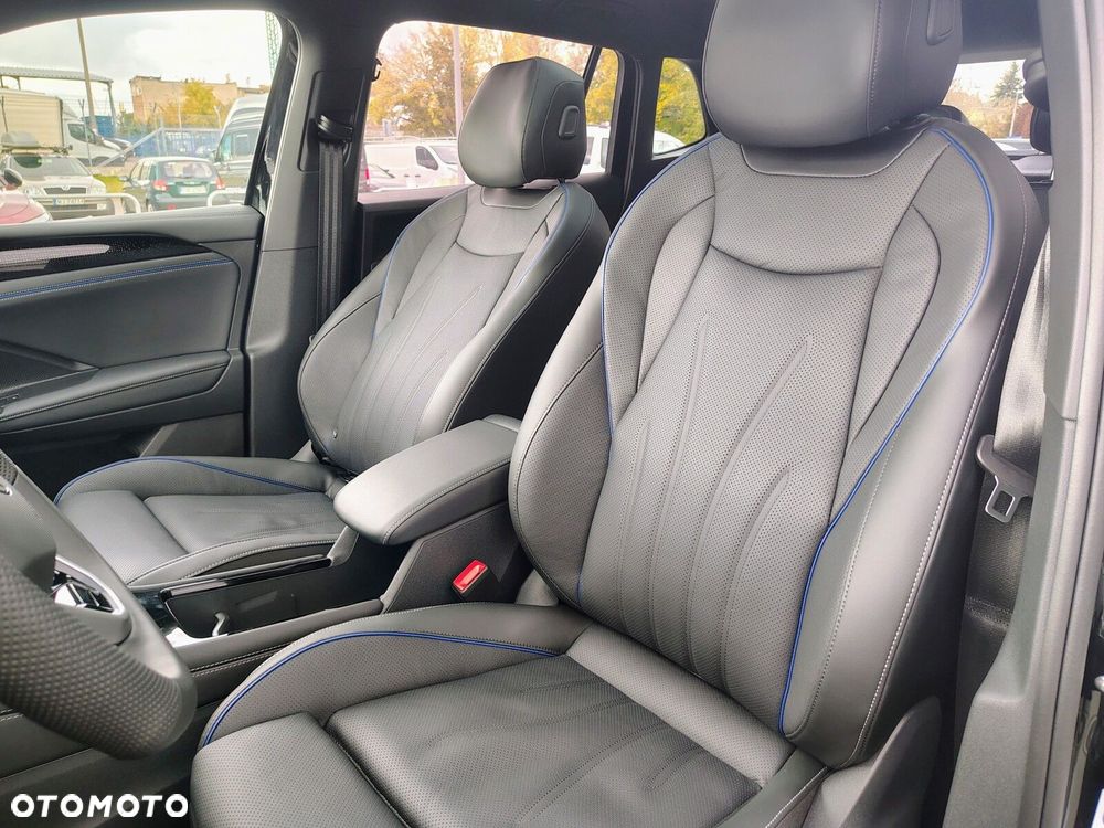 Volkswagen Tiguan - 14