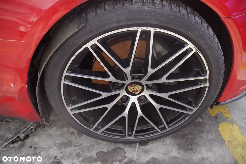 Pojazd na części Porsche Panamera 4S 971 2017 2.9 CSZA tel 692324777 skrzynia CODS1 lakier lM3C silnik skrzynia dyfer rozrusznik akternator zderzak wydech chłodnica przód pas felga amortyzator sanki lampa sanki 971400048AM 971407487J 971423051AM - 6