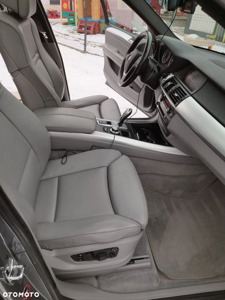 BMW X5 - 11