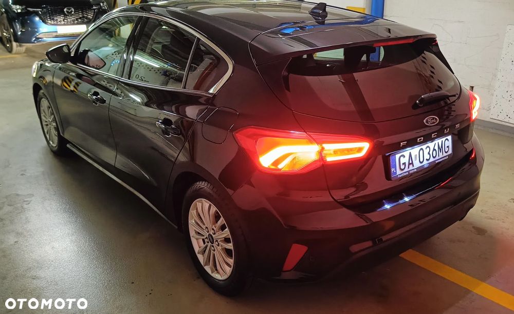 Ford Focus 1.5 EcoBoost Titanium - 10