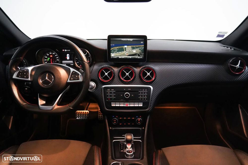 Mercedes-Benz A 45 AMG 4-Matic - 5