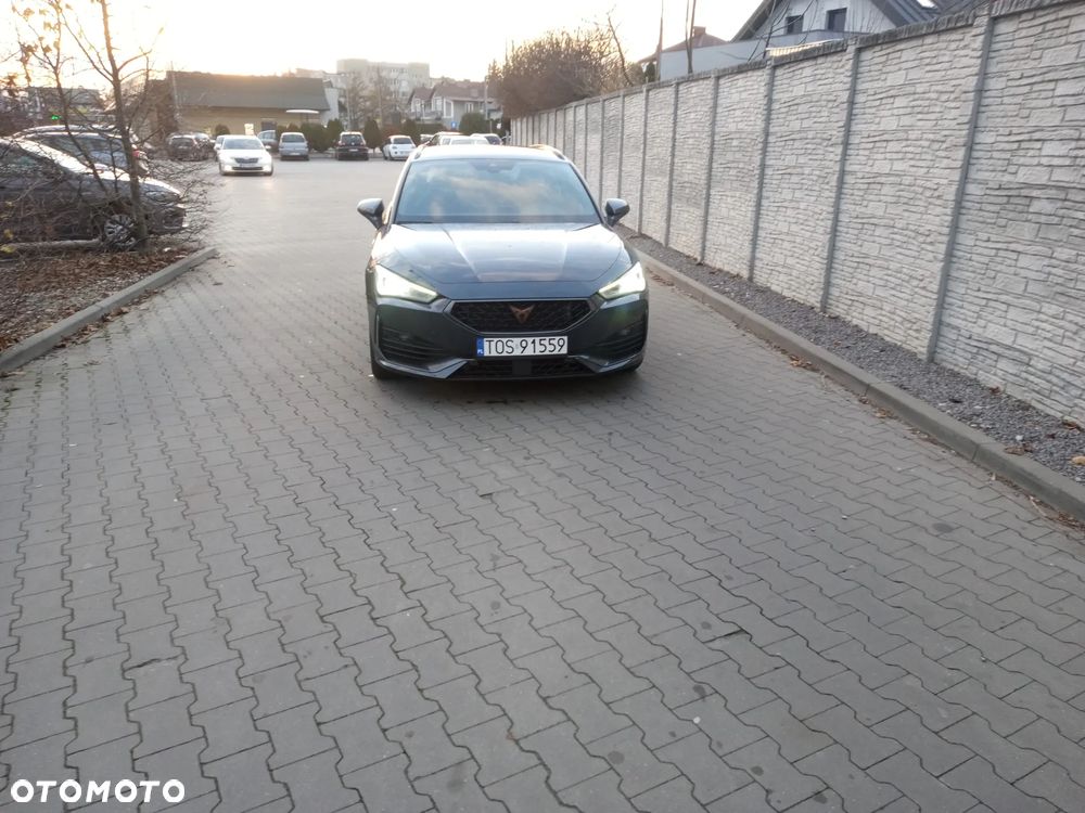 Cupra Leon Sportstourer - 3