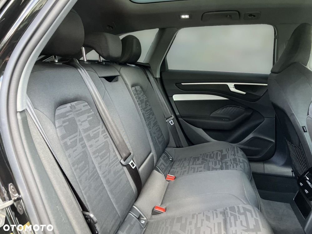 Audi A6 Avant - 13
