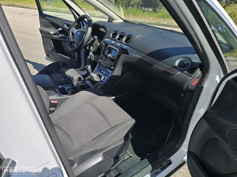 Ford S-Max 1.6 TDCi DPF S&S Titanium - 8