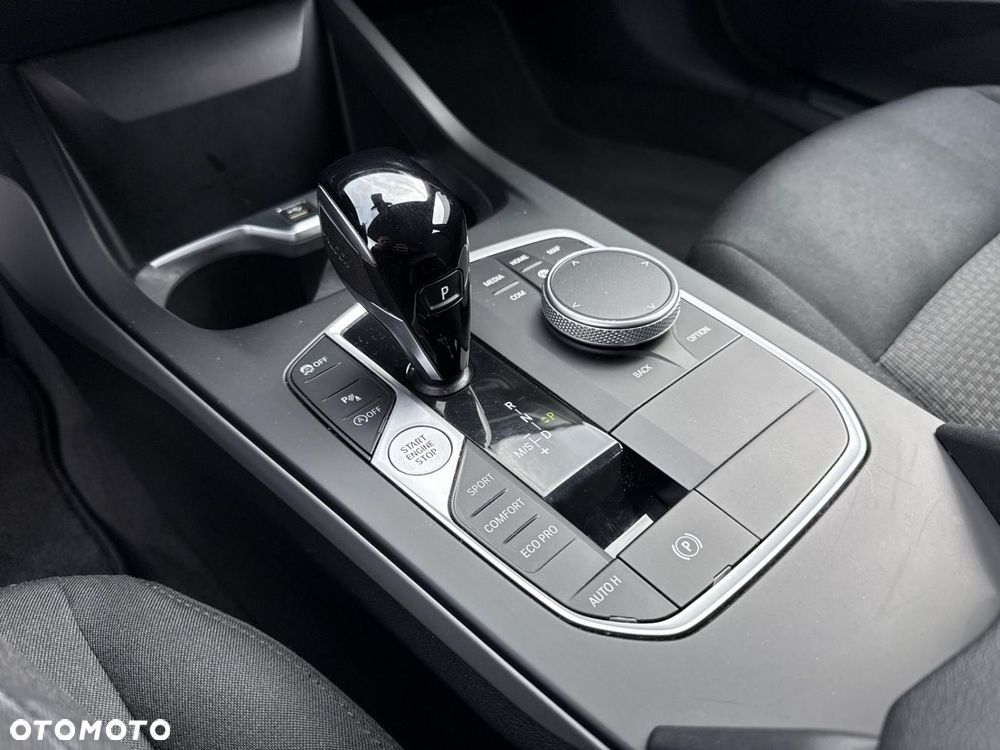 BMW Seria 1 118i Advantage - 14