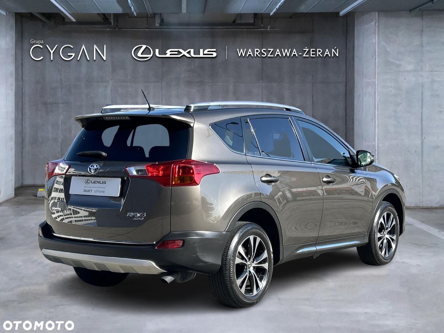 Toyota RAV4 - 7