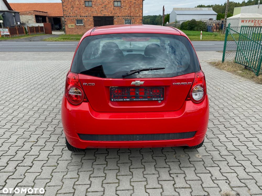 Chevrolet Aveo - 31