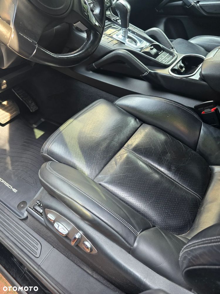 Porsche Cayenne Tiptronic S - 18