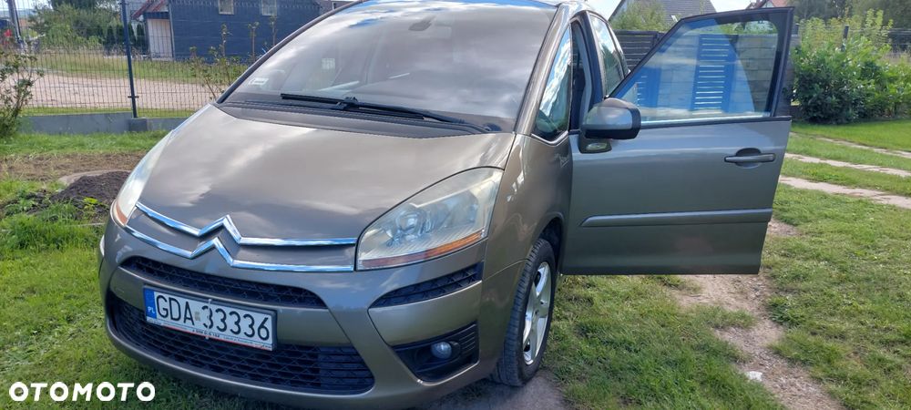 Citroën C4 Picasso 1.8i Impress - 1