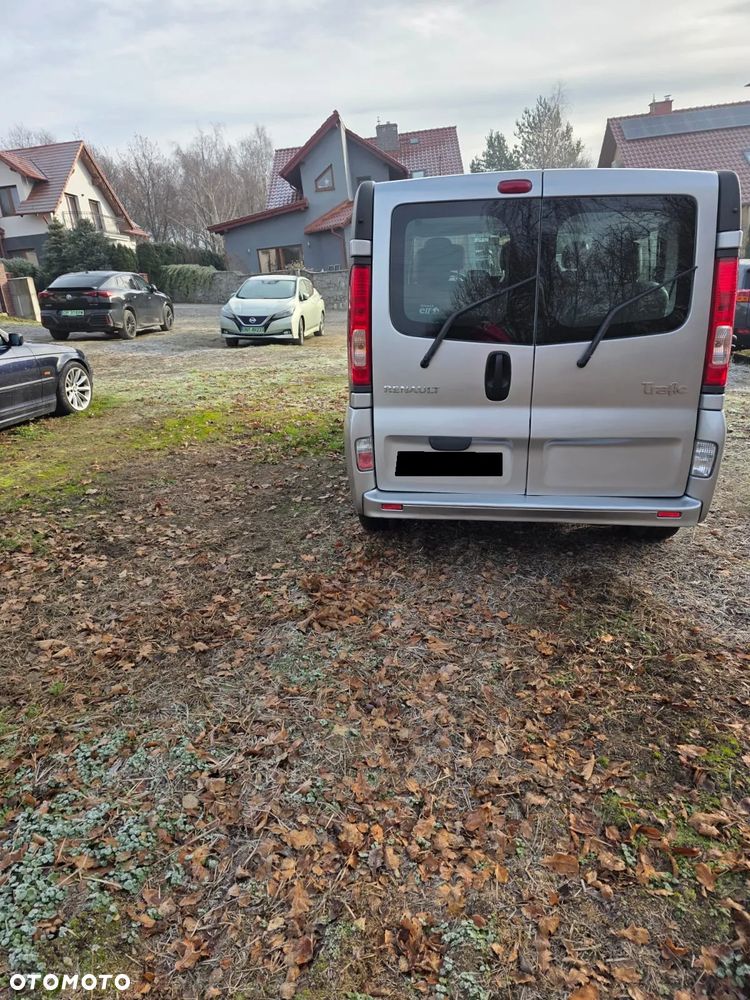 Renault TRAFIC - 6
