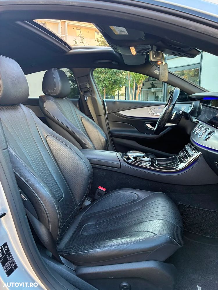 Mercedes-Benz CLS - 6