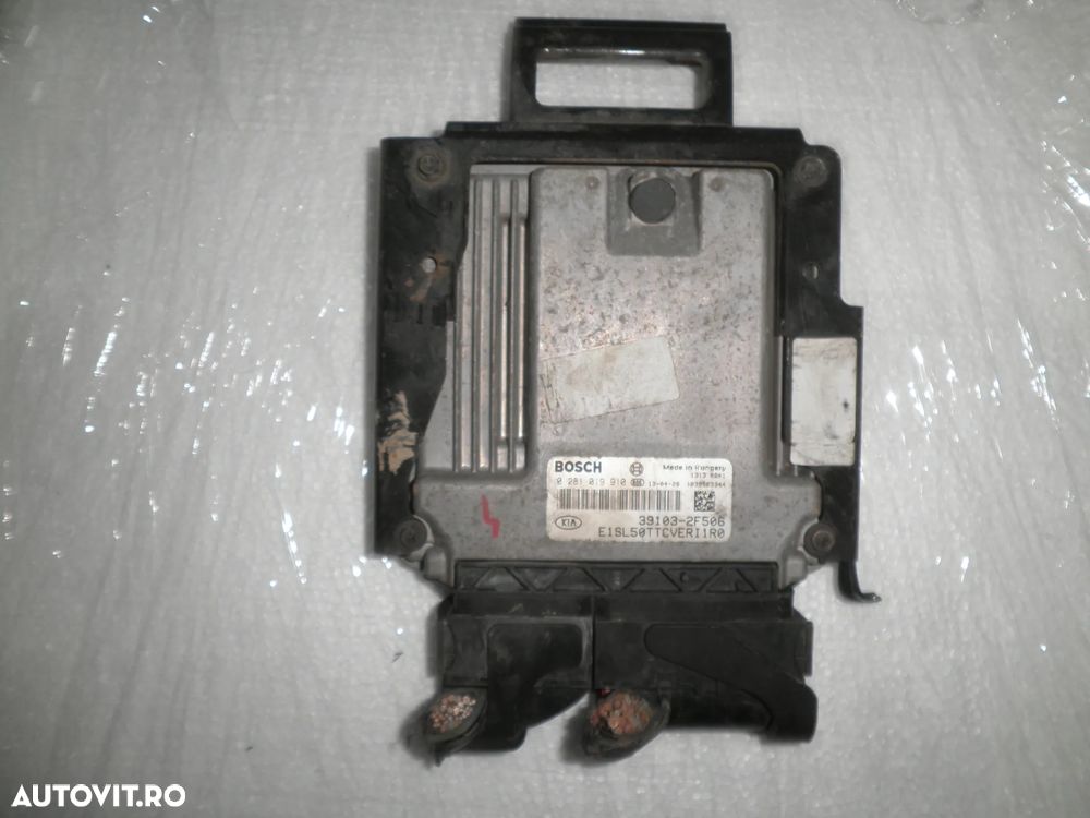 ECU / calculator motor Kia Sportage 3 2.0 CRDI 0281019910 39103-2F506 - 1