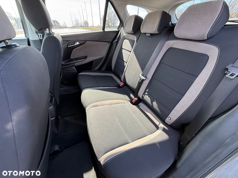 Fiat Tipo 1.6 MultiJet 16v Lounge - 11