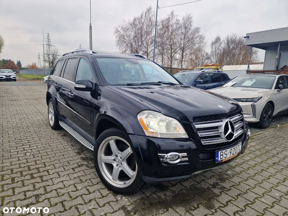 Mercedes-Benz GL - 4