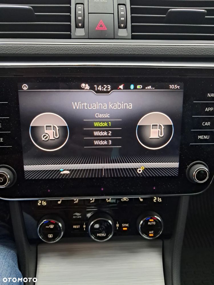 Skoda Superb 2.0 TDI SCR Style DSG - 21