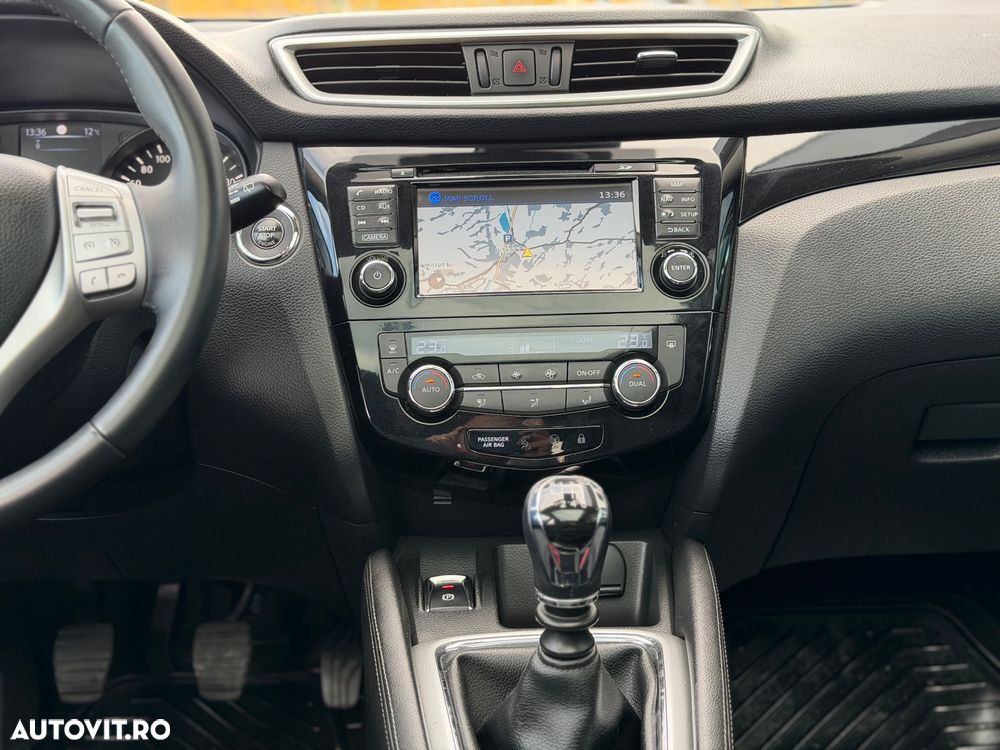 Nissan Qashqai 1.5 DCI TEKNA - 27