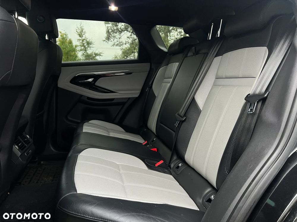 Land Rover Range Rover Evoque - 21
