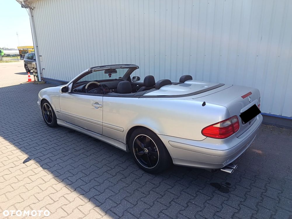 Mercedes-Benz CLK 320 Elegance - 2