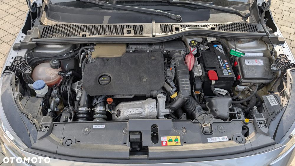 Peugeot 208 1.5 BlueHDi Allure S&S - 13