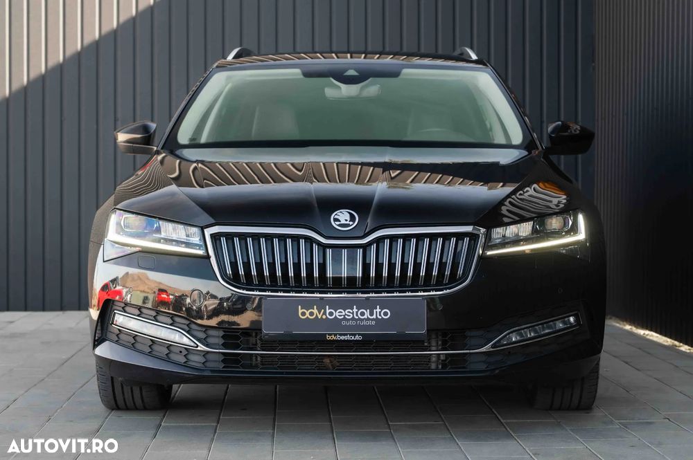 Skoda Superb 2.0 TDI 4X4 DSG Style - 4