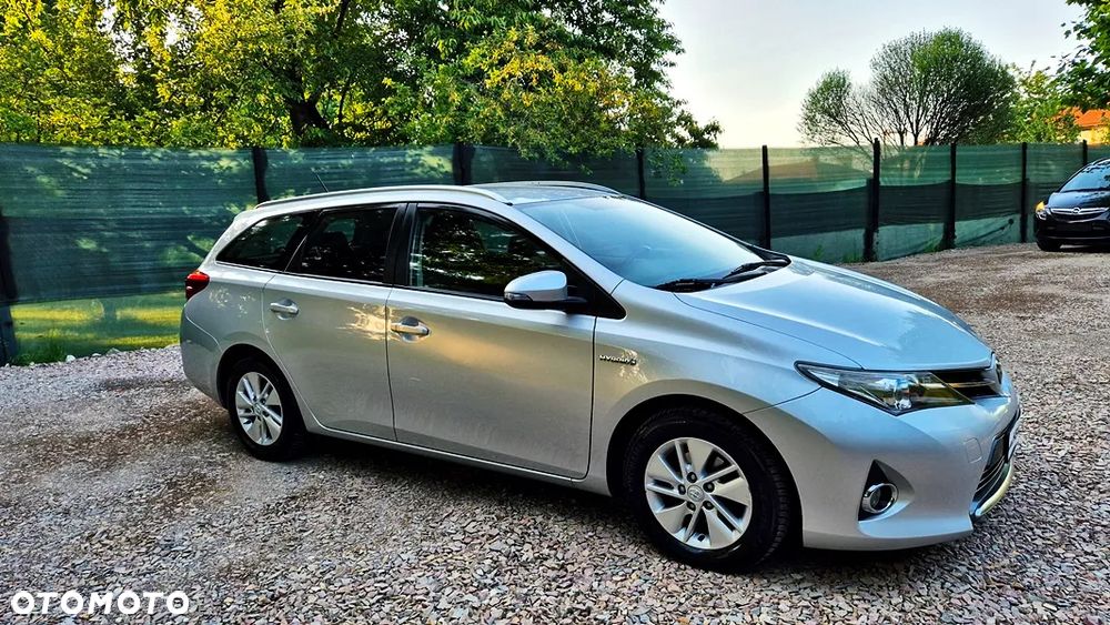 Toyota Auris 1.8 HSD Luna - 8
