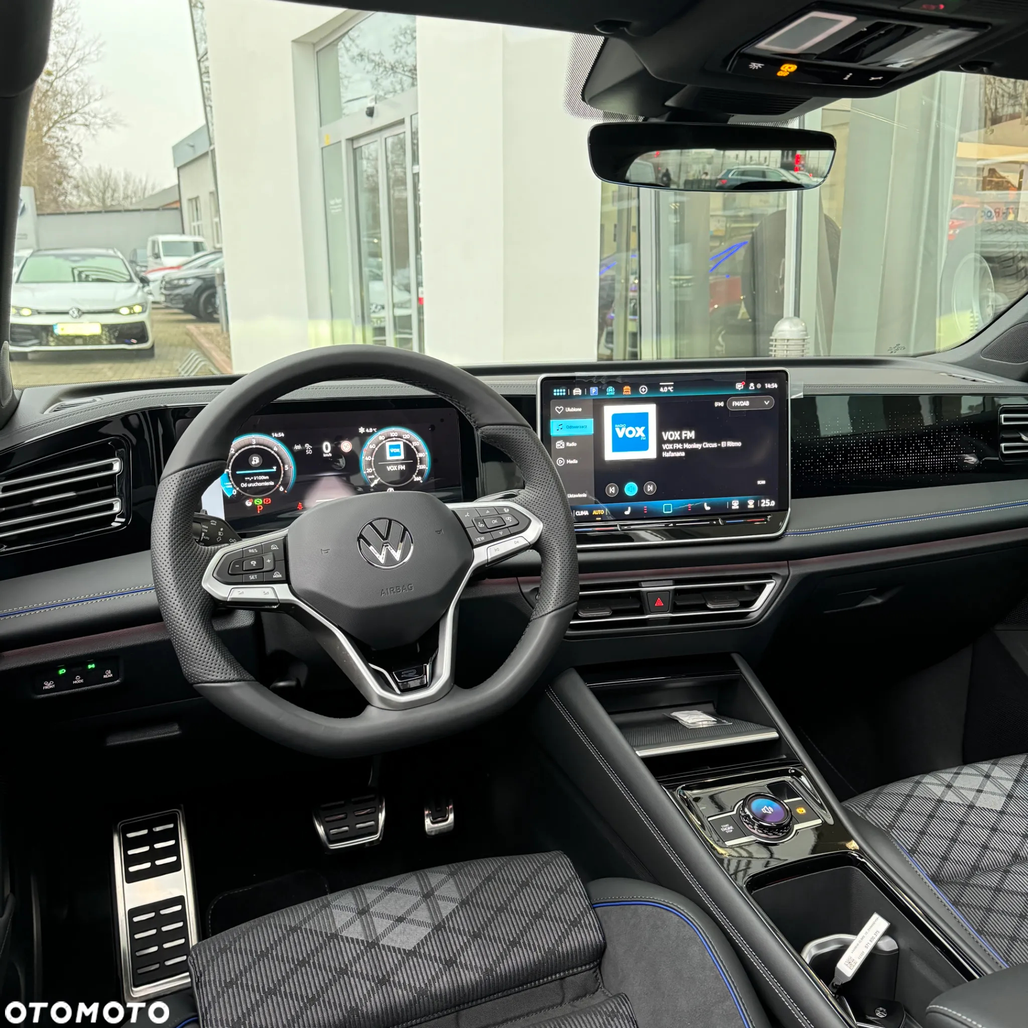 Volkswagen Tiguan 2.0 TSI 4Mot R-Line Plus DSG - 12
