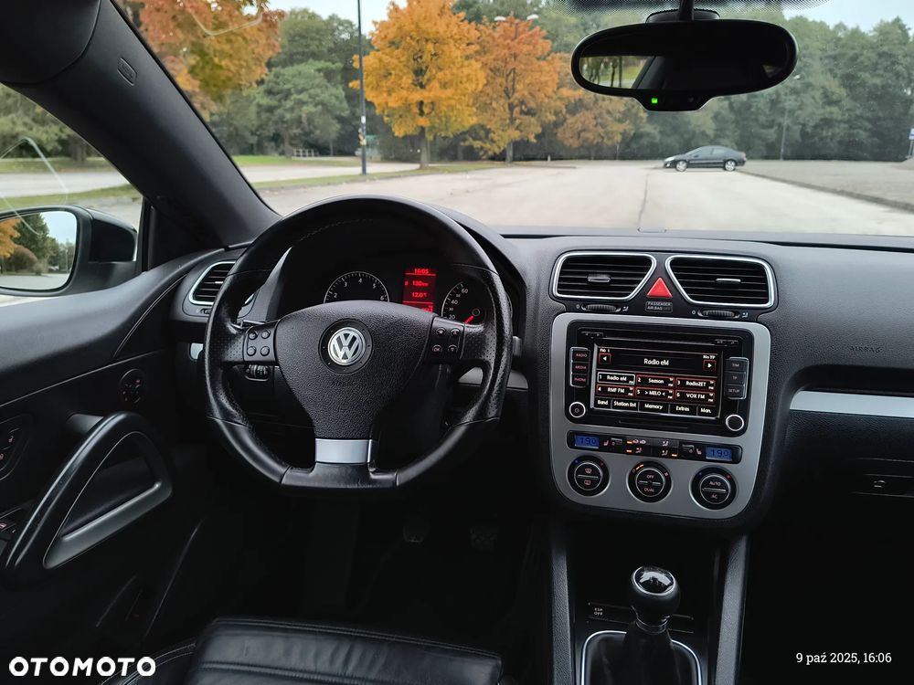 Volkswagen Scirocco 1.4 TSI Shark - 30
