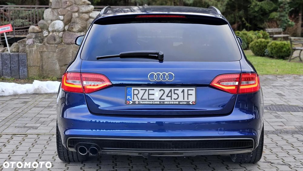 Audi A4 Avant 2.0 TDI DPF quattro S tronic S line Sportpaket - 8