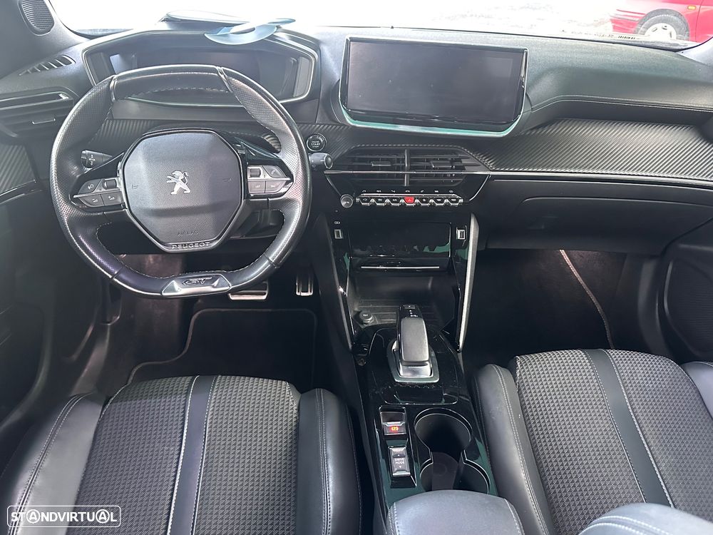 Peugeot e-2008 50 kWh Allure - 8