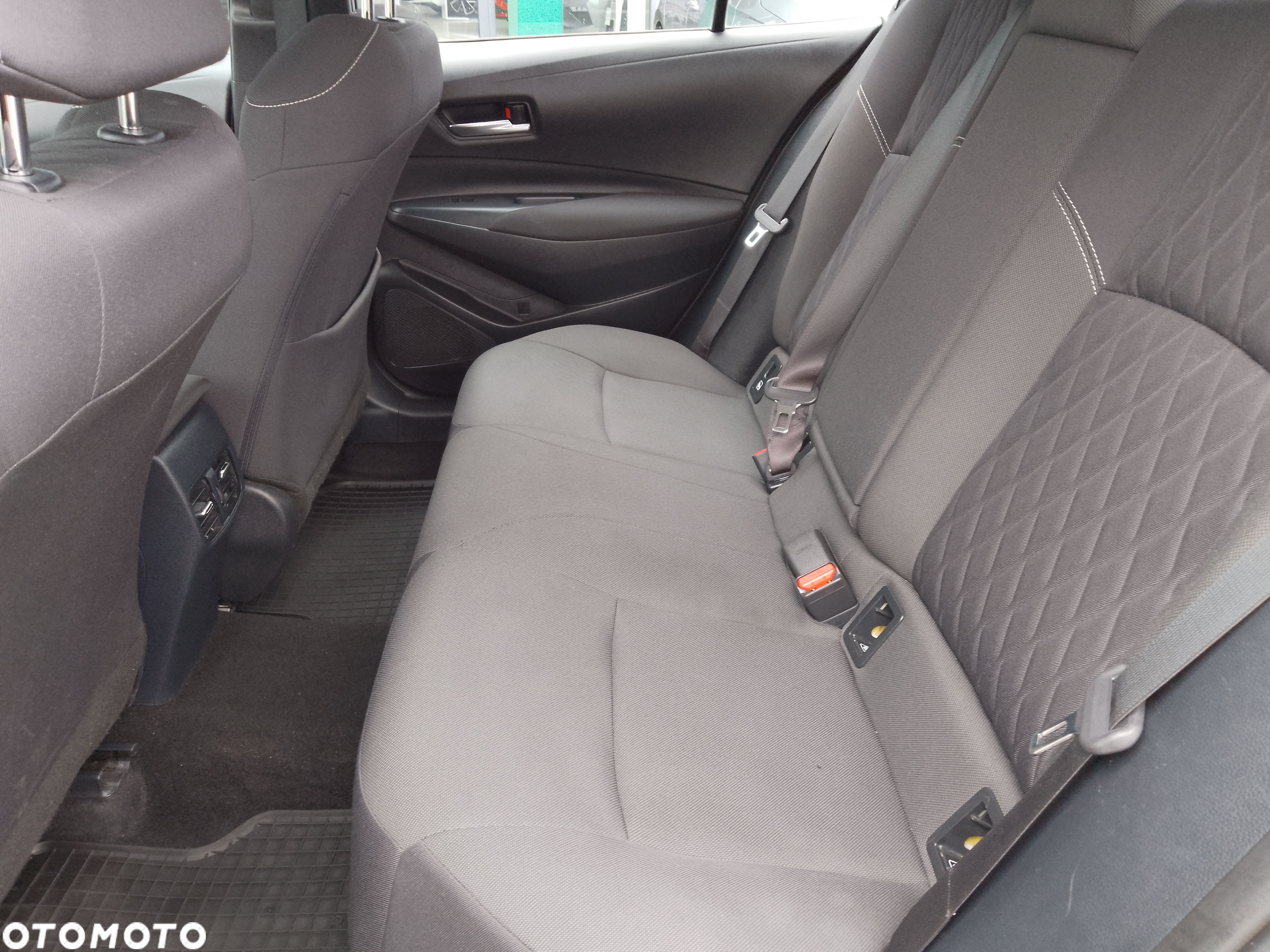 Toyota Corolla 1.5 Comfort - 17