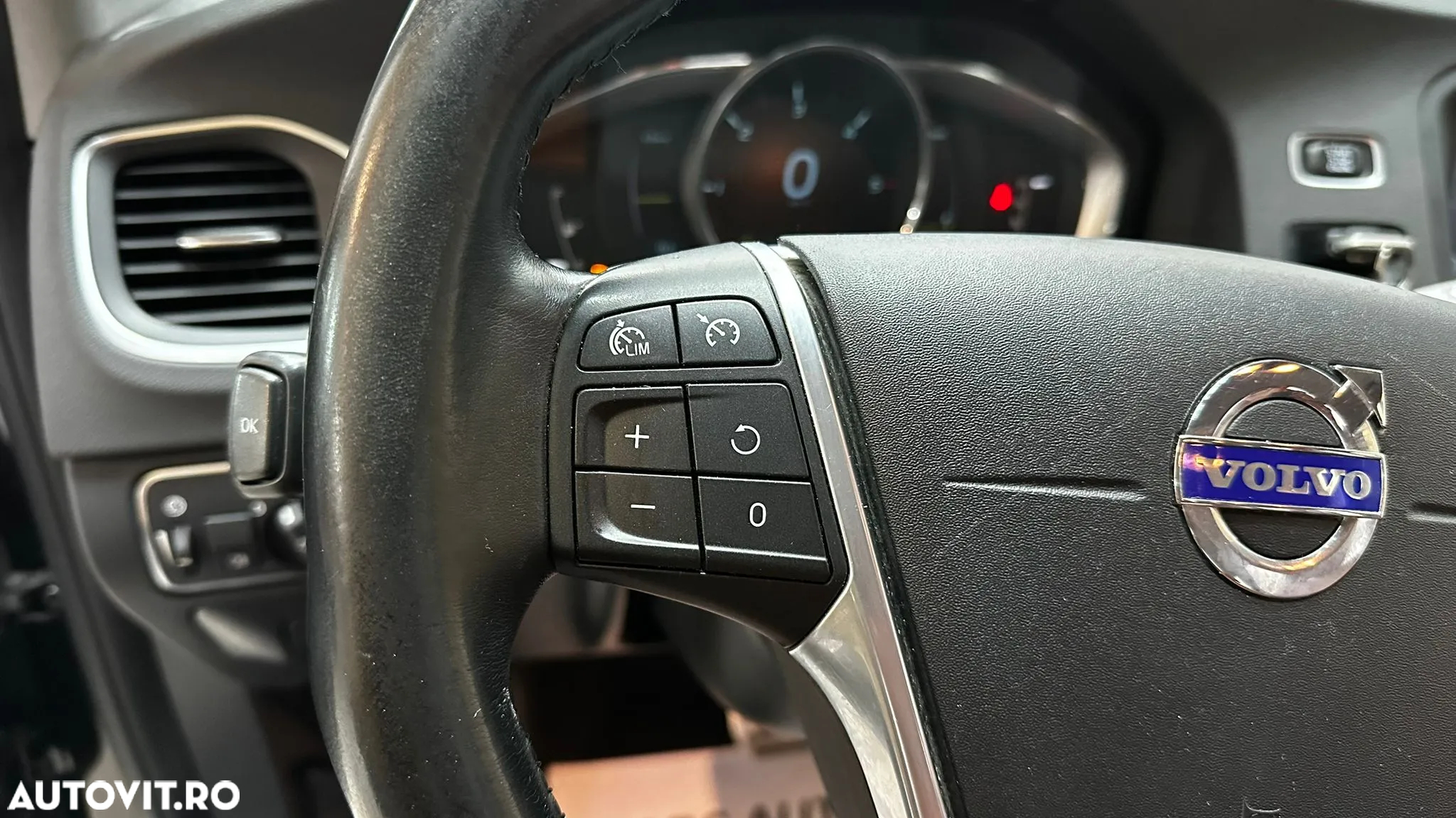 Volvo V60 - 18