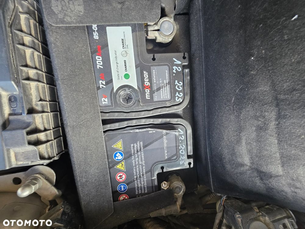 Volkswagen Passat 2.0 TDI DPF Sportline - 3